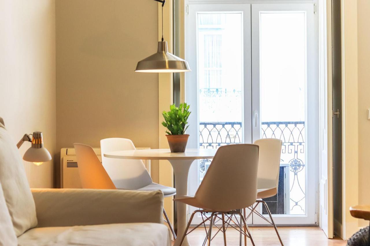Modern Chiado By Homing Apartment ลิสบอน ภายนอก รูปภาพ